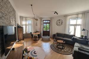 Property thumbnail 1