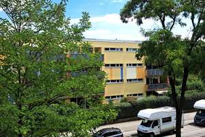 Sehr gut geschnittene, helle 2-Zimmer-Wohnung mit Balkon und Tiefgaragenstellplatz zu verkaufen – 80686 Sankt Ulrich, München – Vorschaubild 9