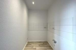 2-Raumwohnung mit schöner Aussicht aus 10. Etage – Bruno-Granz-Straße 44, 9122 Morgenleite, Chemnitz – Vorschaubild 4