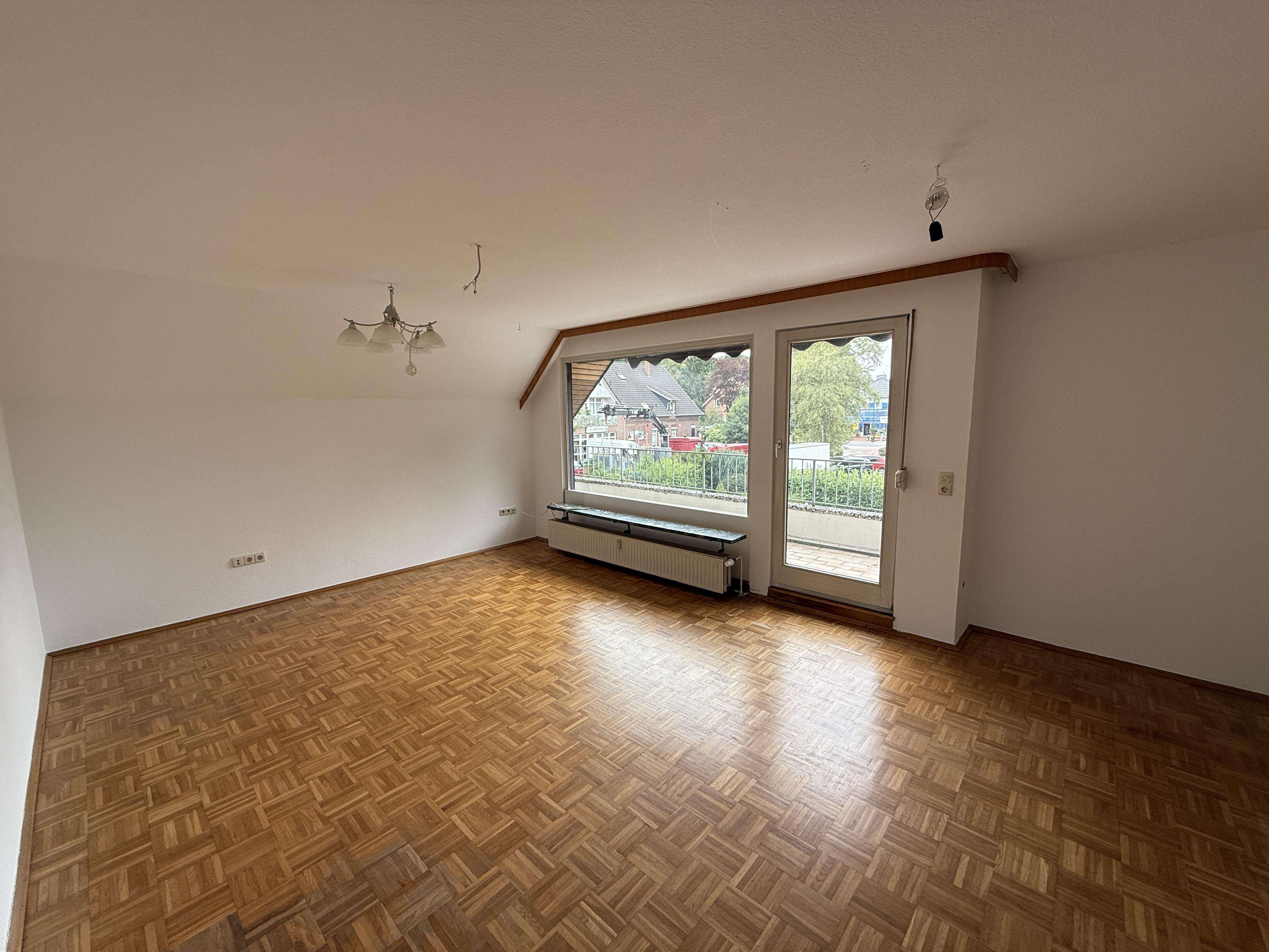 Immobilie in Hatten - Gemütliche 2-Zimmer Eigentumswohnung mit PKW-Stellplatz - Bild 1