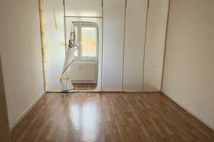 Charmante Dachgeschosswohnung mit Balkon am Westpark – Renovierung nach eigenen Vorstellungen – Die vollständige Adresse der Immobilie erhältst du vom Anbieter., 45145 Frohnhausen, Essen – Vorschaubild 4