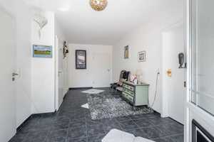 Wiefelstede: Stilvolles Ein-/Zweifamilienhaus unterm Reetdach mit parkähnlichem Anwesen, Obj. 6996 – Wiefelstede, Ammerland (Kreis), 26215 Ammerland (Kreis) – Vorschaubild 12