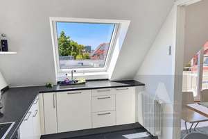 Moderne 3-Zimmer-Dachgeschosswohnung im Herzen der Stadt – 79104 Neuburg, Freiburg im Breisgau – Vorschaubild 7