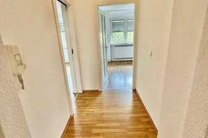 Gepflegte 4 - Zimmerwohnung mit 2 x Balkon in der Mitte Wiesbadens! – Bülowstrasse 7, 65195 Wiesbaden – Vorschaubild 15
