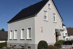 ++ Wohntraum für die ganze Familie: Großzügiges Zweifamilienhaus in Bestlage der Südstadt ++ – Die vollständige Adresse der Immobilie erhältst du vom Anbieter., 42651 Solingen-Mitte, Solingen – Vorschaubild 4