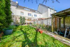 Exklusives Einfamilienhaus – 187 m² Wohnfläche, großer Garten, separate Kinderetage, viel Potenzial. – Mönchengladbach – Vorschaubild 12