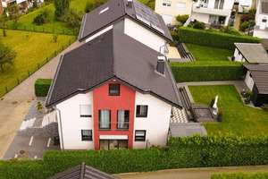 Solides Einfamilienhaus in ruhiger Sackgasse im Zentrum von Ubbedissen – Die vollständige Adresse der Immobilie erhältst du vom Anbieter., 33699 Stieghorst, Bielefeld – Vorschaubild 3