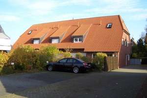 Charmantes Ferienhaus in Dangast -4 Zimmer, Terrasse, Stellplatz, strandnah – Hollwert 33b, 26316 Varel – Vorschaubild 1