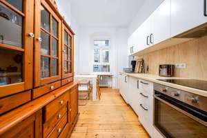 Urbanes Highlight mit reduzierter Provision: Stilvolles Wohnen in Berlin-Neukölln – Die vollständige Adresse der Immobilie erhältst du vom Anbieter., 12059 Neukölln (Ortsteil), Berlin – Vorschaubild 4