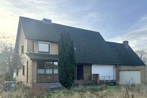 Preetz- Großzügiges und solides Einfamilienhaus mit vielseitig nutzbarem Anbau – Die vollständige Adresse der Immobilie erhältst du vom Anbieter., 24211 Preetz – Vorschaubild 4