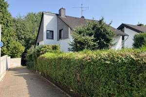Freistehendes EFH im Split-Level-Stil mit Garage in einer Sackgasse in Haan-Brucherkotten! – Die vollständige Adresse der Immobilie erhältst du vom Anbieter., 42781 Haan – Vorschaubild 1