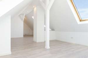 Kernsanierte 3-Zimmer-Dachgeschosswohnung in Karlsruhe – Die vollständige Adresse der Immobilie erhältst du vom Anbieter., 76187 Knielingen, Karlsruhe – Vorschaubild 12