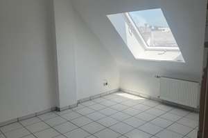 helle 2,5 Zimmer WOhnung im DG – Die vollständige Adresse der Immobilie erhältst du vom Anbieter., 47798 Stadtmitte, Krefeld – Vorschaubild 5