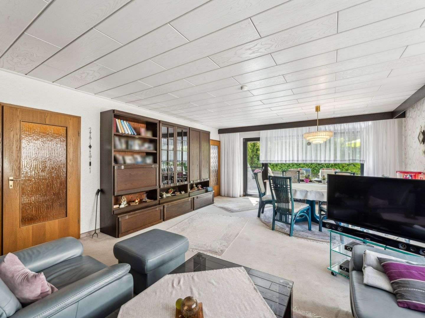 Immobilie in Seukendorf - Schönes Zweifamilienhaus mit Südterrassen in ruhiger Lage von Seukendorf - Bild 8