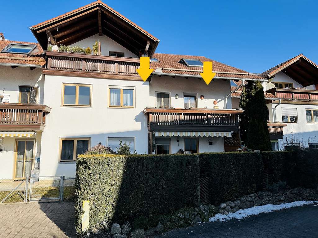 Immobilie in Raubling - Gut geschnittene 3-Zimmer-Wohnung mit Süd-Balkon, Tiefgarage, Kellerraum - Bild 0