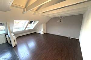 Klimatisierte 4-Zimmer-Dachgeschosswohnung mit Garten – Die vollständige Adresse der Immobilie erhältst du vom Anbieter., 68219 Rheinau, Mannheim – Vorschaubild 4