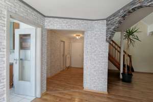 Helle 3-Zimmer-Maisonette mit 2 Balkonen und großer Terrasse – Die vollständige Adresse der Immobilie erhältst du vom Anbieter., 76135 Weststadt, Karlsruhe – Vorschaubild 4