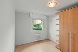Geräumiges Zwei-Familien-Haus mit großem Garten in ruhiger Toplage in Rodenbach! – Main-Kinzig-Kreis – Vorschaubild 15