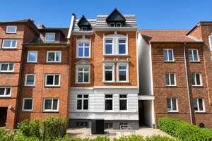 Kernsanierte 3-Zi.-2.OG-Wohnung mit Balkon- zu sofort