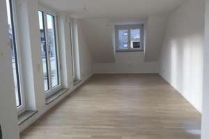 Stilvolle Maisonettewohnung mit Terasse in begehrter, ruhiger Bestlage. – Am Neufeld 19, 81829 Trudering-Riem (Ortsteil), München – Vorschaubild 2