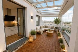 Wunderschöne helle 4-Zimmer-Maisonette-Wohnung mit Dachterrasse (WG-geeignet)