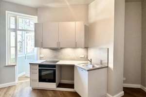 Zuhause mit 3 Zimmern/und oder WG