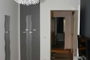 Große 5-Zimmer-Wohnung auf dem Petrisberg – 4 Schlafzimmer, 2 Bäder, möbliert