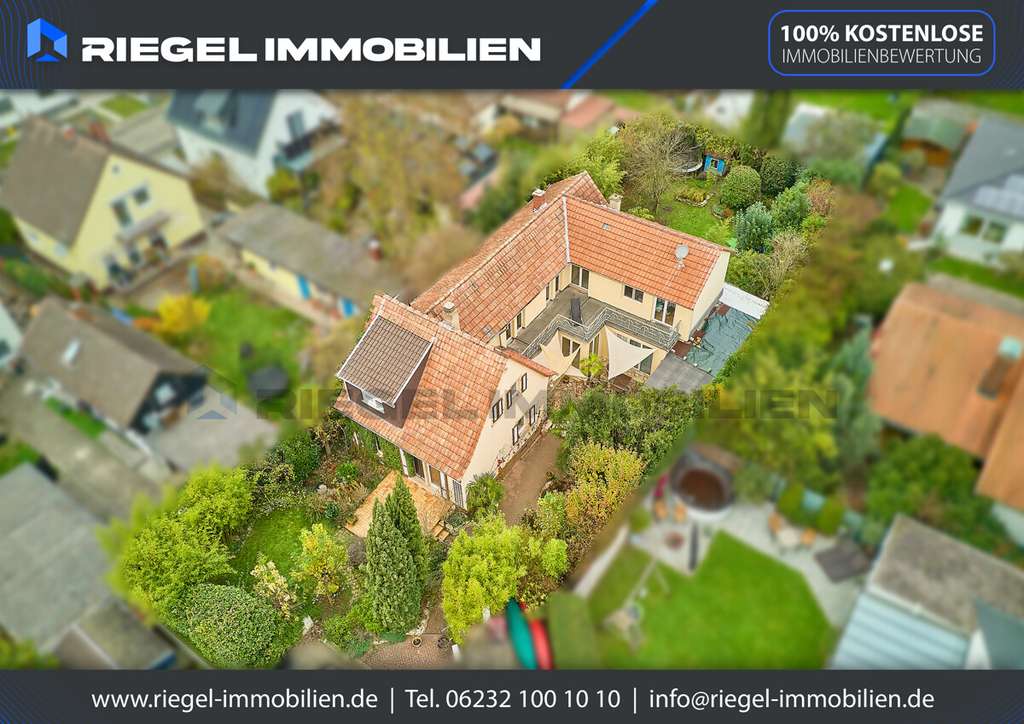 Immobilie in Römerberg - Sie hier? Wir auch! Charaktervolles Juwel: Freistehendes Haus mit viel Privatsphäre und Dachterrasse - Bild 3