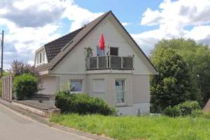 3-FAMILIENHAUS MIT 3 SEPARATEN EINGÄNGEN N RUHIGER BEVORZUGTER WOHNLAGE VON W-VOHWINKEL – Die vollständige Adresse der Immobilie erhältst du vom Anbieter., 42329 Vohwinkel, Wuppertal – Vorschaubild 2