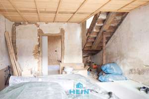 Ihr Traum vom eigenen Zuhause: Entkerntes Reihenendhaus zum Gestalten – Die vollständige Adresse der Immobilie erhältst du vom Anbieter., 9350 Lichtenstein/Sachsen – Vorschaubild 10