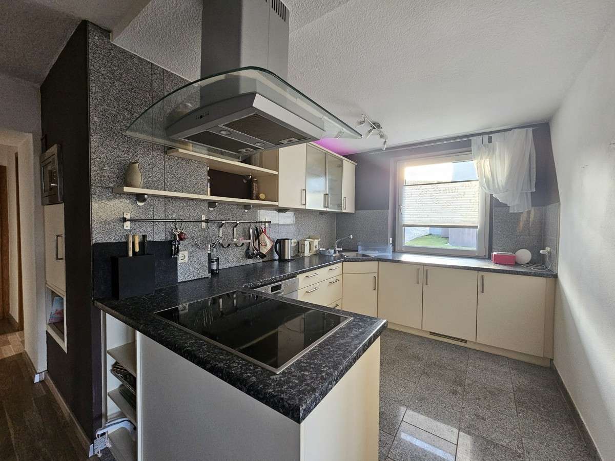 Immobilie in Bockau - Wohnen und Arbeiten unter einem Dach - Ein- oder Mehrgenerationenhaus im Zentrum von Bockau - Bild 12