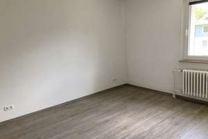 Hier hat jeder Platz: günstig geschnittene 3 - Zi.-Wohnung mit Ausblick ins Grüne – Weitmarer Str. 149, 44795 Weitmar-Mitte, Bochum – Vorschaubild 5