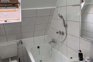 Alltagstaugliche 4-Zimmer-Wohnung in Gelsenkirchen – Sachsenstraße 14, 45888 Bulmke-Hüllen, Gelsenkirchen – Vorschaubild 12