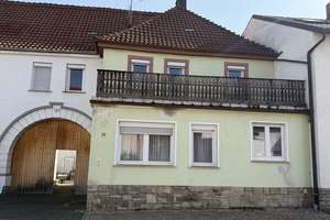 Ein-/Zweifamilienhaus mit Balkon und Nebengebäude in Helmstadt – Die vollständige Adresse der Immobilie erhältst du vom Anbieter., 97264 Helmstadt – Vorschaubild 22