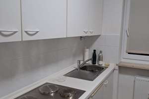 * Gepflegte 2-Zimmer-Wohnung mit Loggia // Bogenhausen * – Steinhauserstr. 25A, 81667 Parkstadt, München – Vorschaubild 5