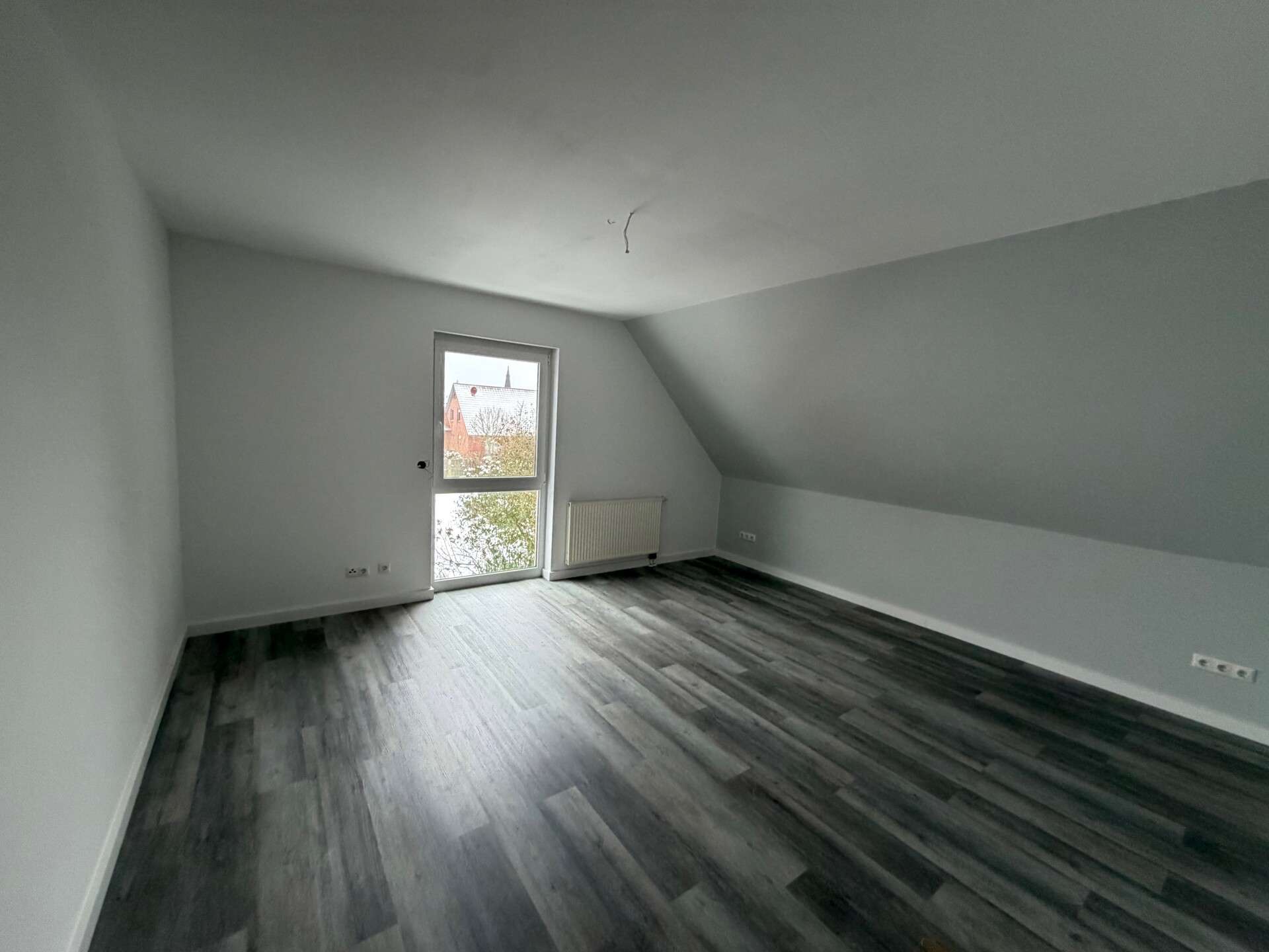 Immobilie in Hagenburg - Ihr neues IMMOBILIEN QUARTIER: Großzügiges Einfamilienhaus mit Wohlfühlfaktor in Bestlage - Bild 12