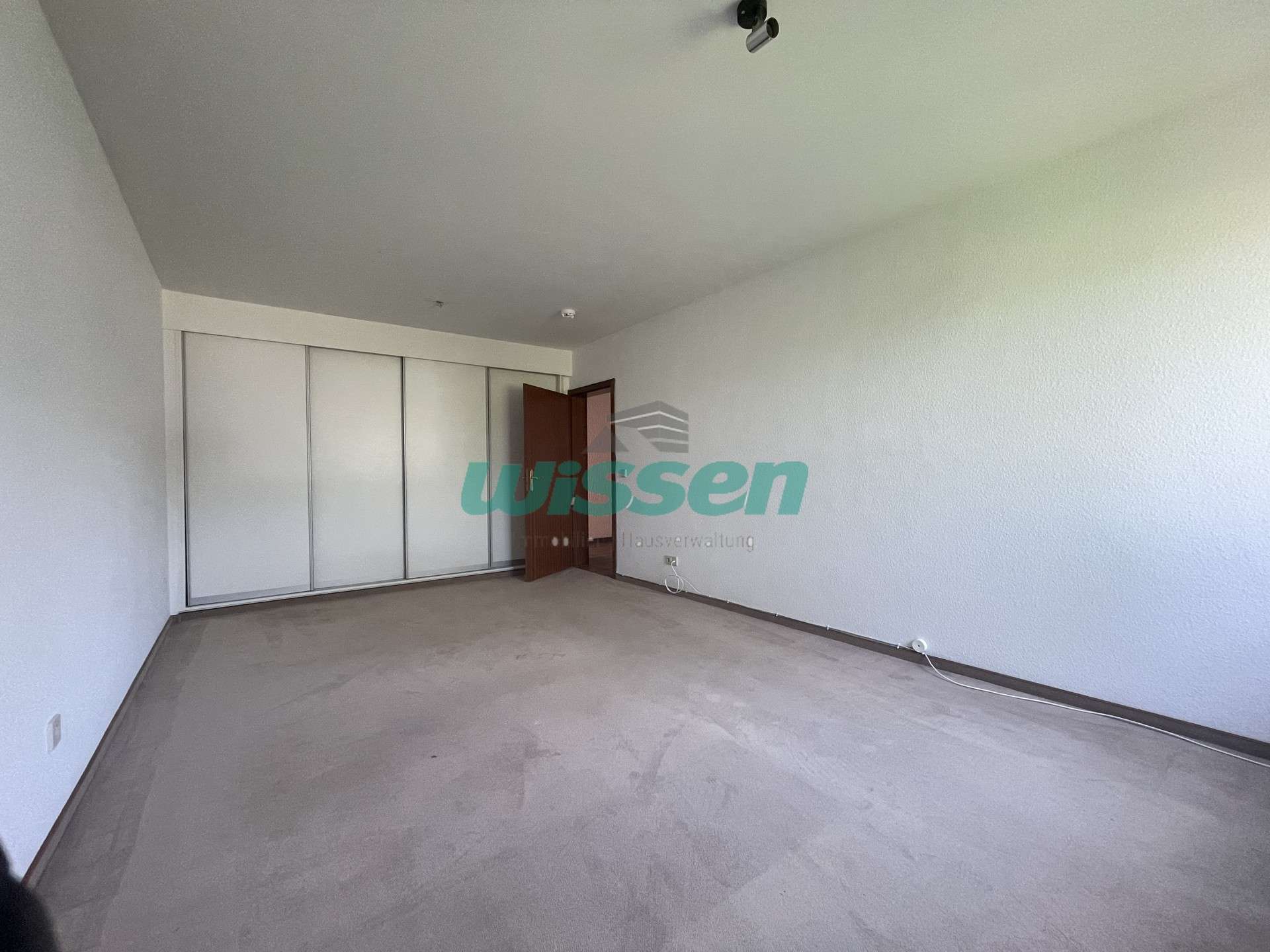 Immobilie in Bad Neuenahr-Ahrweiler - Offen und geräumige Wohnung nähe Tennisplätzen - Bild 4