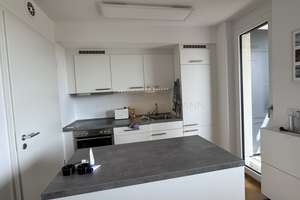 Moderne, urbane 2 ZKB, Balkon, EBK, Parkett, TG, Mitnutzung Fitnessraum+Dachterr., IN-Nähe ARA-Hotel – Theodor-Heuss-Straße 22, 85055 Nordost, Ingolstadt – Vorschaubild 6