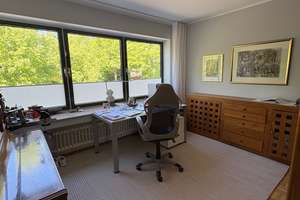 Großzügige, helle 4-Zimmer-Wohnung mit einmaligem Parkblick – 155 m² Wohnkomfort  – Die vollständige Adresse der Immobilie erhältst du vom Anbieter., 40470 Mörsenbroich, Düsseldorf – Vorschaubild 11