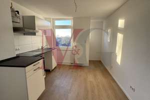 Charmante 2 - Zimmer Dachgeschosswohnung zur Miete  – Werftstraße  134, 26382 Bant, Wilhelmshaven – Vorschaubild 1