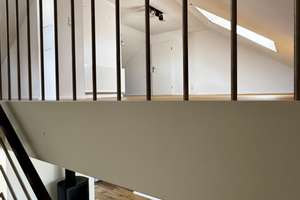 Bezugsfreie, exklusive 4-Zimmer-Maisonette mit Balkon, Kamin & Garage - 7 min zur Tram in Göggingen! – Habsburgstraße 15, 86199 Göggingen-Süd, Augsburg – Vorschaubild 11
