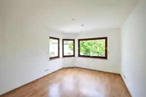 Wohnen in Bestlage – großzügige 2-Zimmer-Wohnung mit Balkon und Tiefgarage in Bonn-Gronau – Bonn – Vorschaubild 10