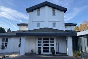 Ihr Rückzugsort im Grünen – elegante Villa mit Wellnessbereich – Die vollständige Adresse der Immobilie erhältst du vom Anbieter., 41516 Grevenbroich – Vorschaubild 20