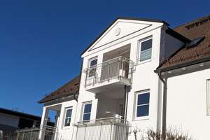 Geschmackvolle DG-Maisonette-Wohnung,offene Galerie mit 2 Zimmern, Balkon und EBK in MÜ-Nymphenburg – Die vollständige Adresse der Immobilie erhältst du vom Anbieter., 80639 Nymphenburg, München – Vorschaubild 25
