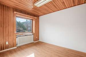 Familienfreundliches Zuhause - Stellplätze, Garage, Glasfaseranschluss, saniert und einzugsbereit! – Die vollständige Adresse der Immobilie erhältst du vom Anbieter., 24768 Rendsburg – Vorschaubild 4