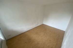 Mit kleiner Loggia - Gemütliche 2 Zimmerwohnung in Sündersbühl – Nansenstr. 21, 90439 Sündersbühl, Nürnberg – Vorschaubild 2