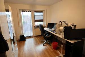 Doppelhaushälfte mit Garten & Garage in Ingolstadt-Gerolfing – Die vollständige Adresse der Immobilie erhältst du vom Anbieter., 85049 West, Ingolstadt – Vorschaubild 8