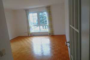 2-Zi.-Wohnung in der Von-Erckert-Straße; hell, gepflegt und super geschnitten – Die vollständige Adresse der Immobilie erhältst du vom Anbieter., 81827 Waldtrudering, München – Vorschaubild 2