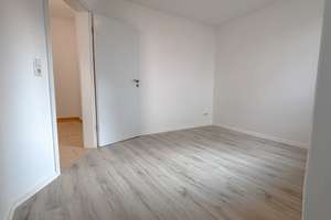 Einziehen & genießen: Modernisiertes Zweifamilienhaus mit Photovoltaikanlage, Garage und Terrasse – Die vollständige Adresse der Immobilie erhältst du vom Anbieter., 56422 Wirges – Vorschaubild 16