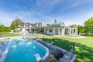 EXKLUSIVE PREMIUM-VILLA IN BESTLAGE ! BURGBLICK - HALLENBAD - TIEFGARAGE - SPA - – Schweitzerstraße 7, 84489 Burghausen – Vorschaubild 2